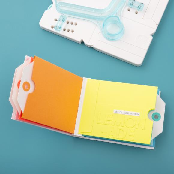 We R Memory Keepers Punch Board - Journal Pocket